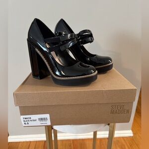 Steve Madden Black Patent Heels